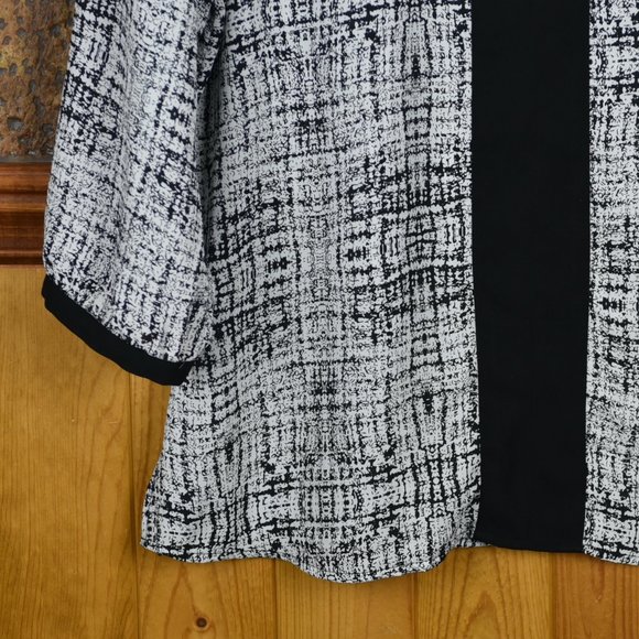 H&M Silky black and white top. - Picture 2 of 4